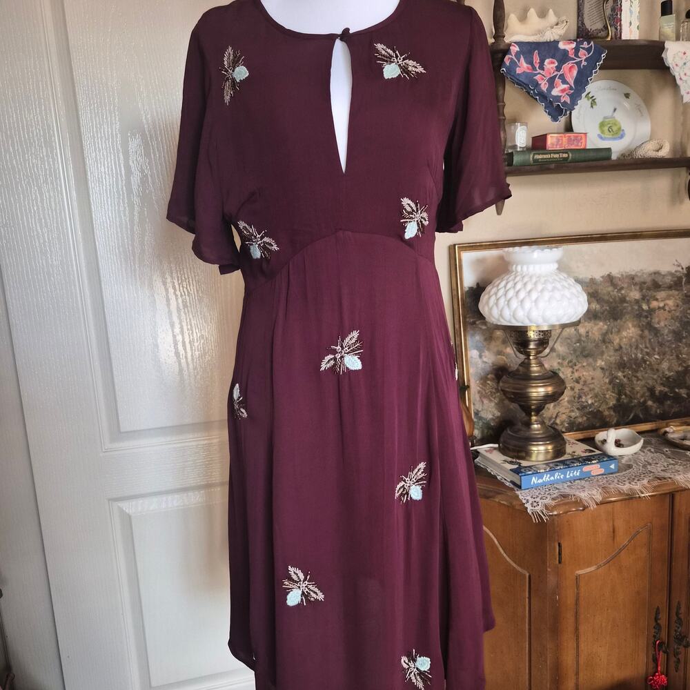 Moulinette Soeurs Anthropologie Bead Embroidered Burgundy Dress US 6
